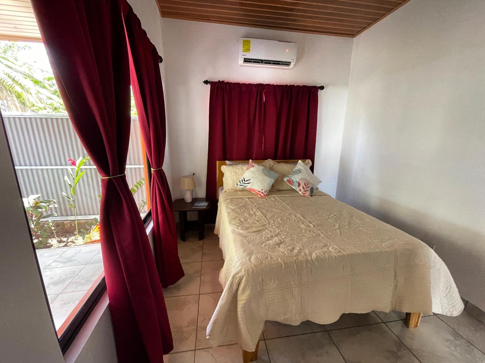 Casa Paraiso Tropical Parrita Eksteriør bilde